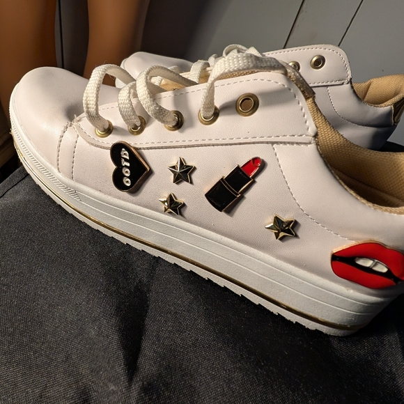 Donna Pasioni Shoes - Donna Pasioni White and gold platform sneakers with rhinestone details Size 10